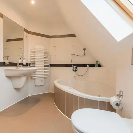 Charmante City Mit Whirlpool& Parkplatz Nordhorn