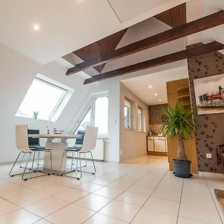 Apartmán Charmante City Mit Whirlpool& Parkplatz *